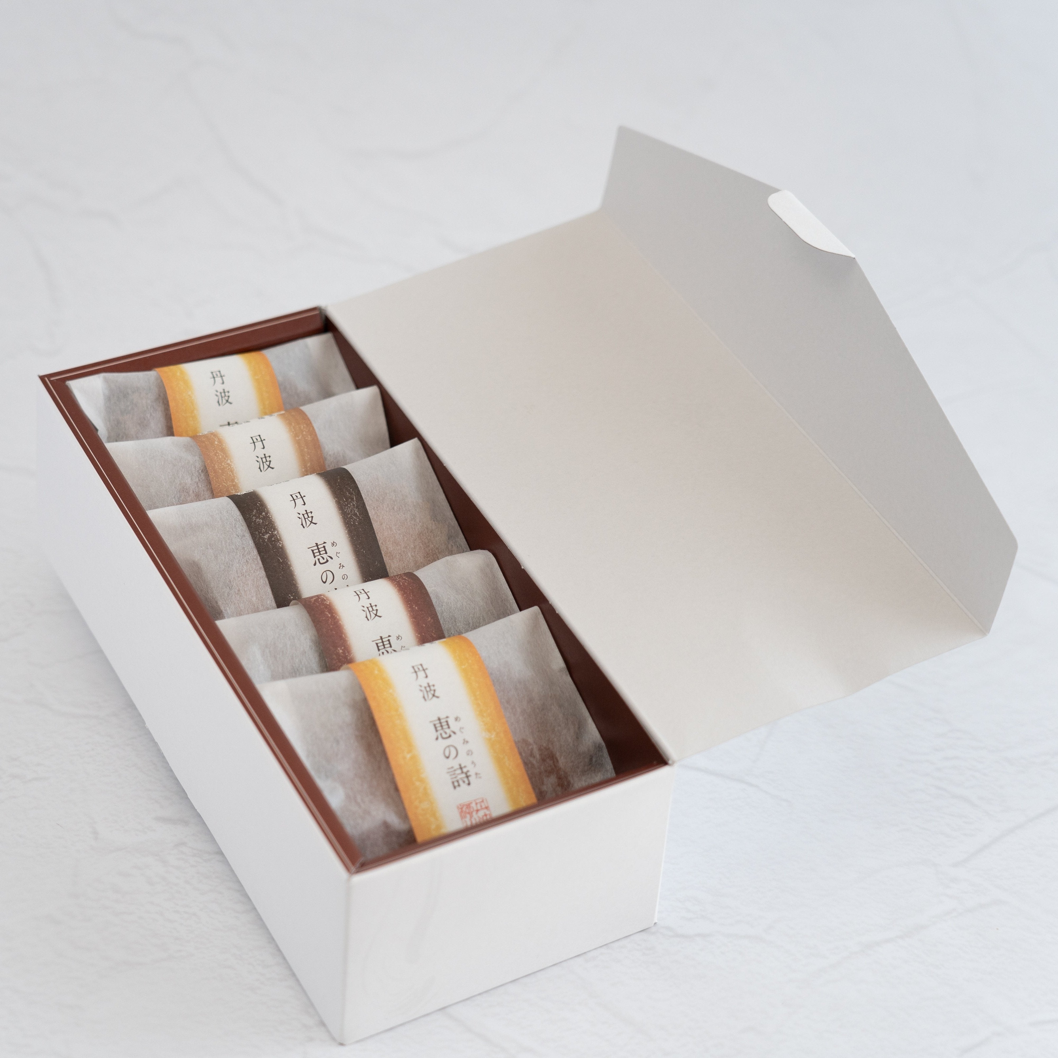 丹波 恵の詩(マドレーヌ) | 丹波やながわ